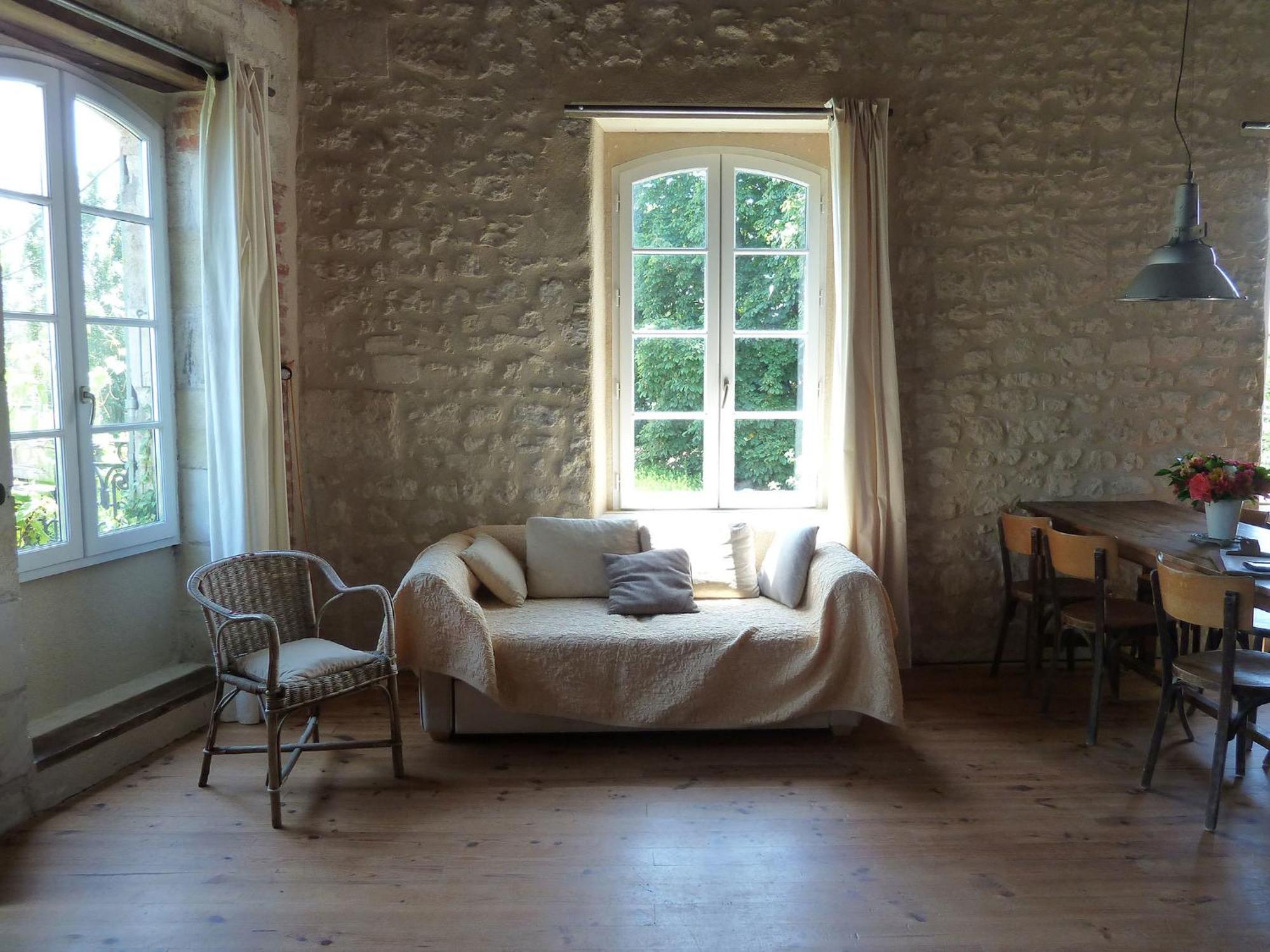 Le Domaine Du Meunier Ξενοδοχείο Mortagne-sur-Gironde Δωμάτιο φωτογραφία